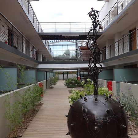 Les Jardins D'Athena Aparthotel Aix-en-Provence Exterior foto